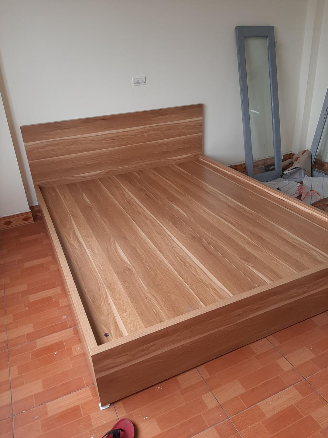 giường ngủ gỗ công nghiệp giá rẻ